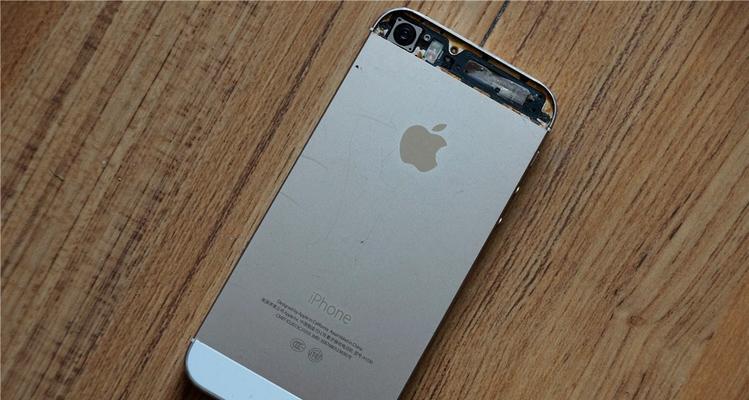 iPhone5s相机的性能如何？（解析iPhone5s相机的特点与优势）