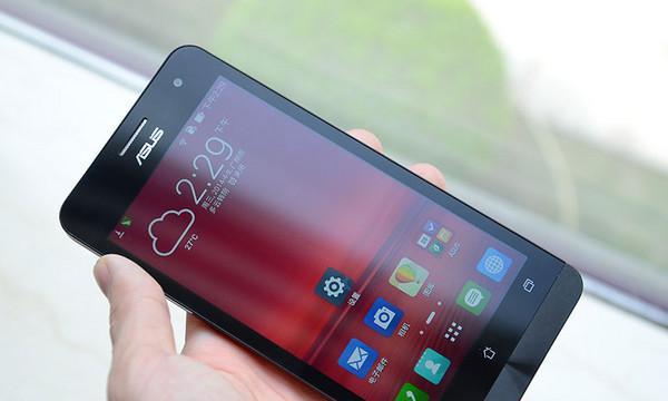 华硕Zenfone5（领先一步的创新科技，让您体验前所未有的智能手机乐趣）