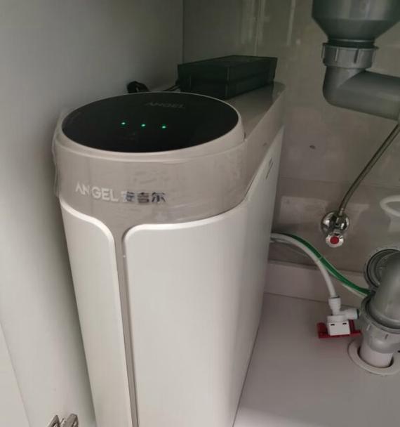 安吉尔净水器的优势和效果解析（科技创新、高效净水，）
