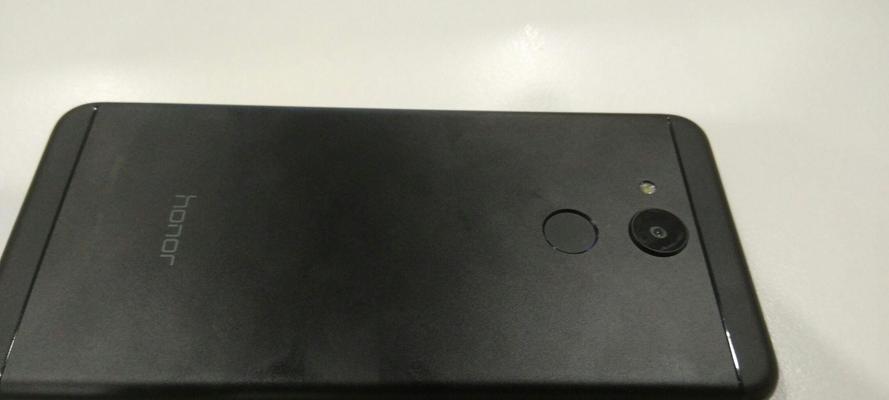 荣耀V9Play电池续航能力的实测分析（探究荣耀V9Play的耗电情况，为你带来更长时间的使用体验）