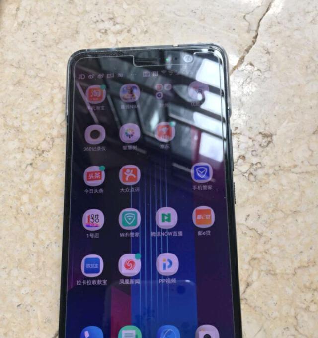 PPTV手机质量综合评价及用户体验（一款值得期待的高品质手机）