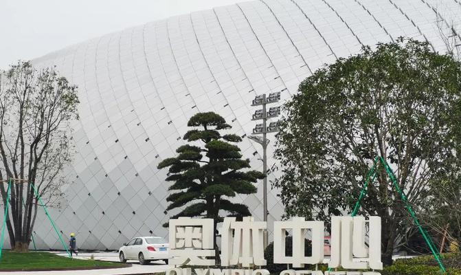 以华体照明（探索未来的照明方案，以华体照明引领行业发展）